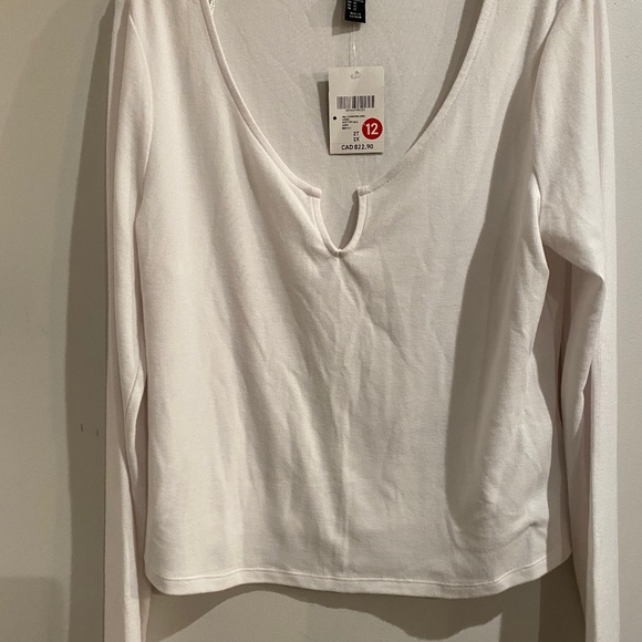 NWT Forever 21 top - Picture 1 of 3